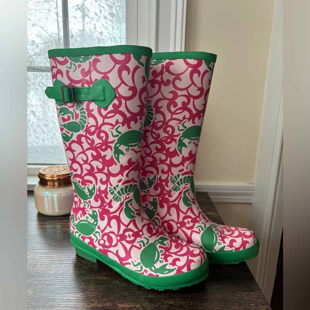 L.L. Bean Wellies Rainboots, size 7, pink and green crab design, summer, spring.